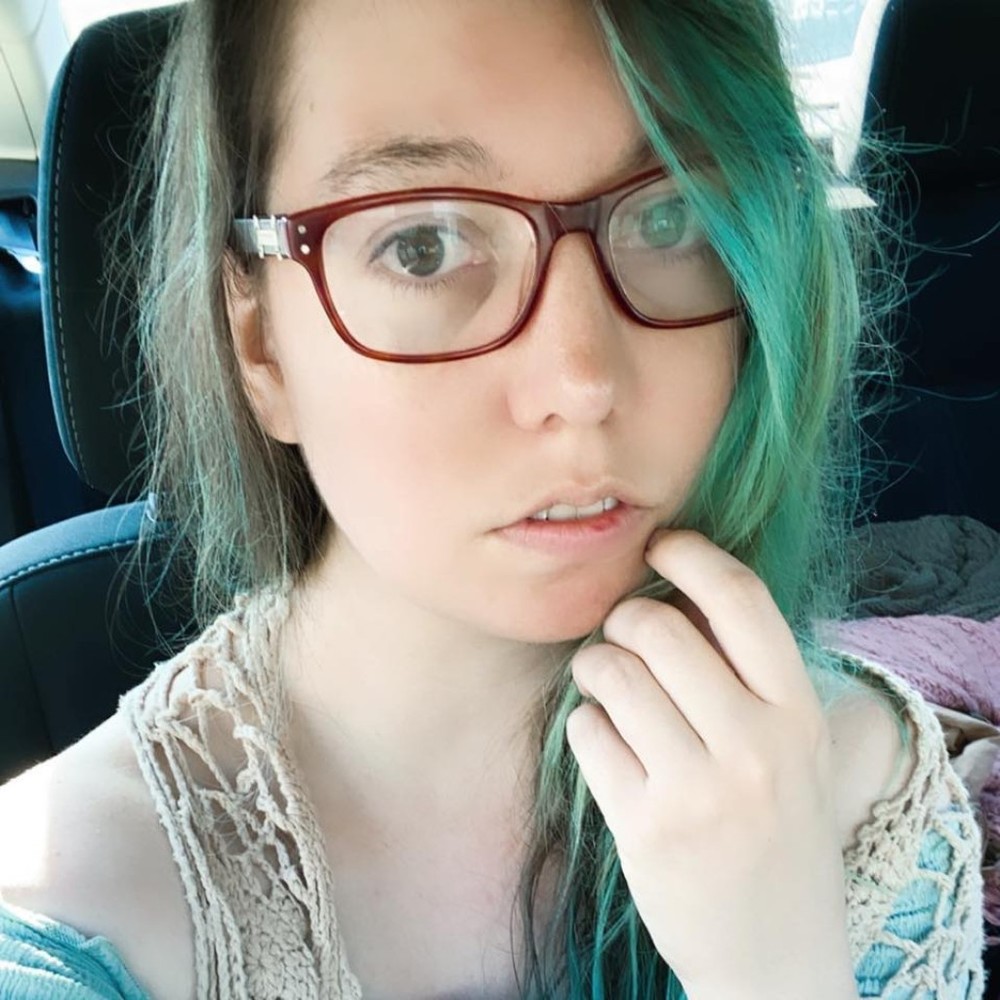 Meet your Posher, Amanda